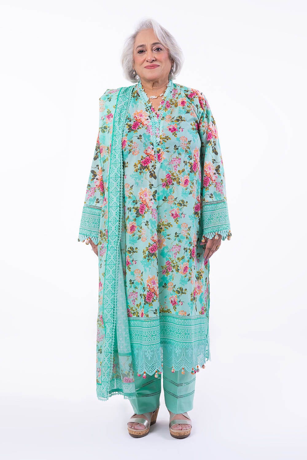 Gul Ahmed 3 Piece Unstitched Printed Lawn Suit CL-52198 A