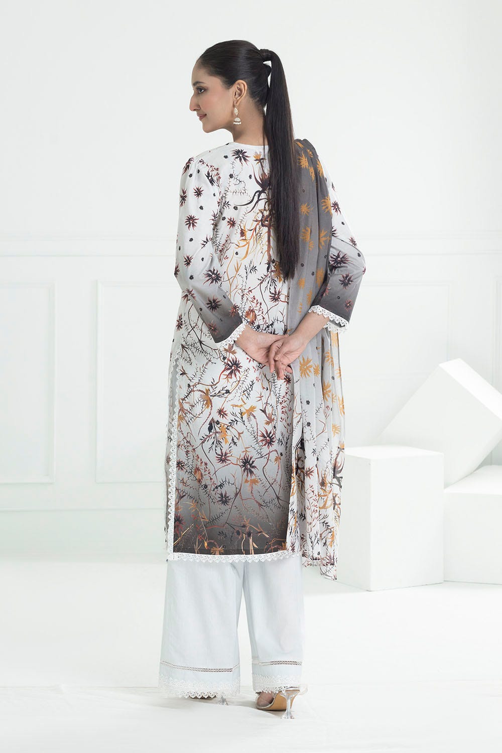 Gul Ahmed 3 Piece Unstitched Jacquard Suit with Printed Lawn Dupatta CL-52502