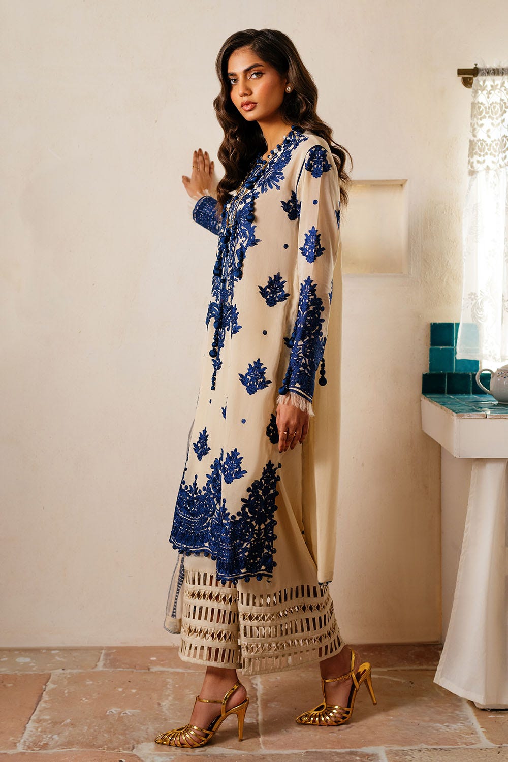 Gul Ahmed 3 Piece Unstitched Embroidered Swiss Voile Suit with Embroidered Chiffon Dupatta LSV-52020