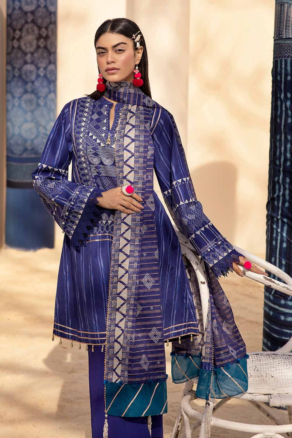 Gul Ahmed 3PC Unstitched Printed Lawn Suit with Zari Stripe Dupatta ST-42003