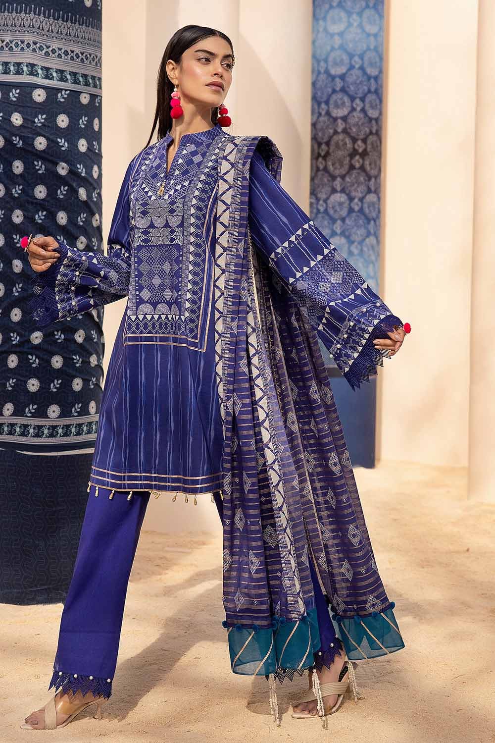 Gul Ahmed 3PC Unstitched Printed Lawn Suit with Zari Stripe Dupatta ST-42003